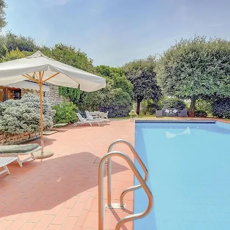 Holiday home Cavedon
