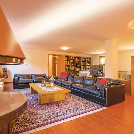 Cavedon Holiday home